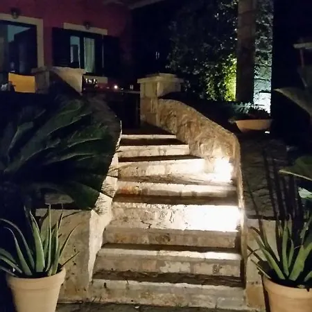 Aloe Villa