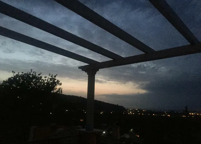 Aloe Villa Apolpaina